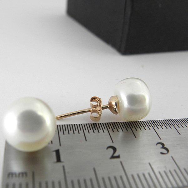 Сережки натуральні річні білі перли, 10 мм золото 585 гатунку