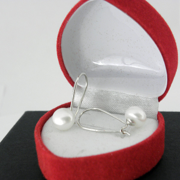 Сережки натуральні річні білі перли, 7 мм срібло 925 гатунку