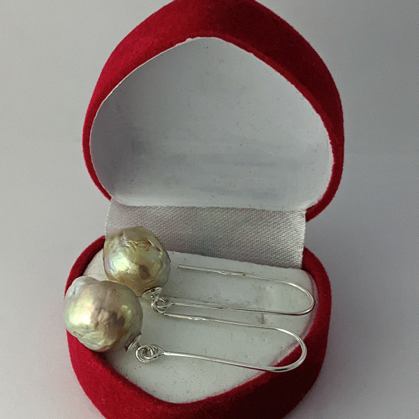  Сережки, великі, 14 мм, натуральні барокові  райдужні перли Касумі, срібло 925 проби