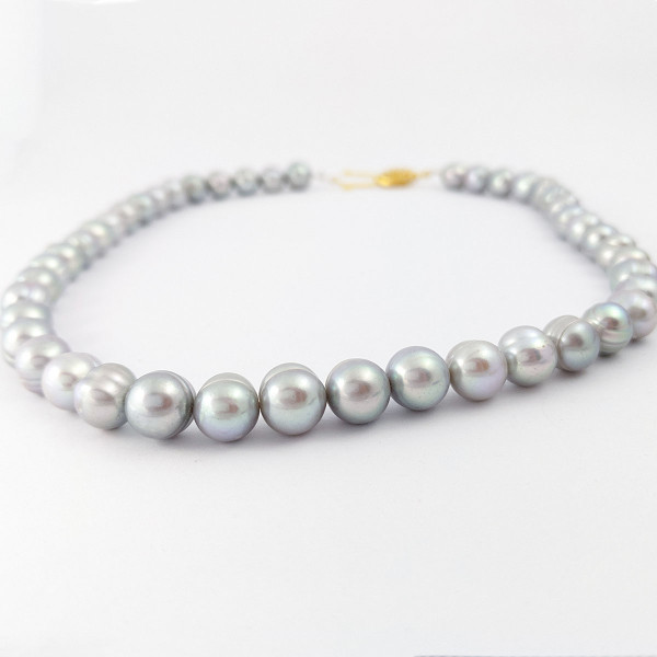 Намисто з сірих  перлів, перли 10 мм, довжина намиста приблизно 42 см